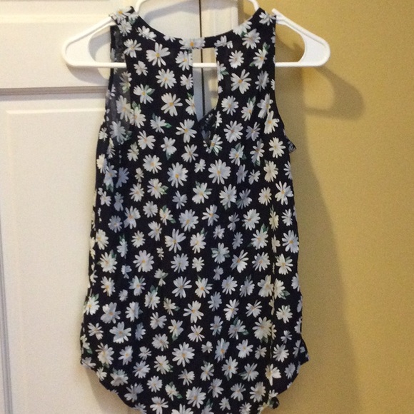 Old Navy navy daisy print tank top, XS - Picture 4 of 6